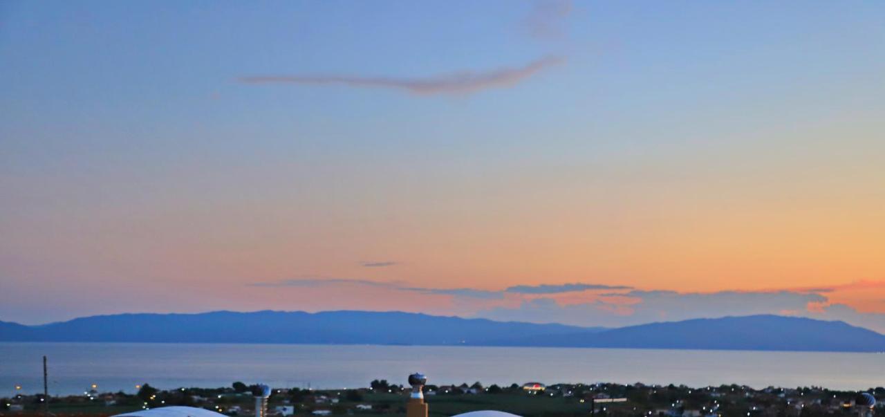 Heaven Horizon Villa Karianí エクステリア 写真